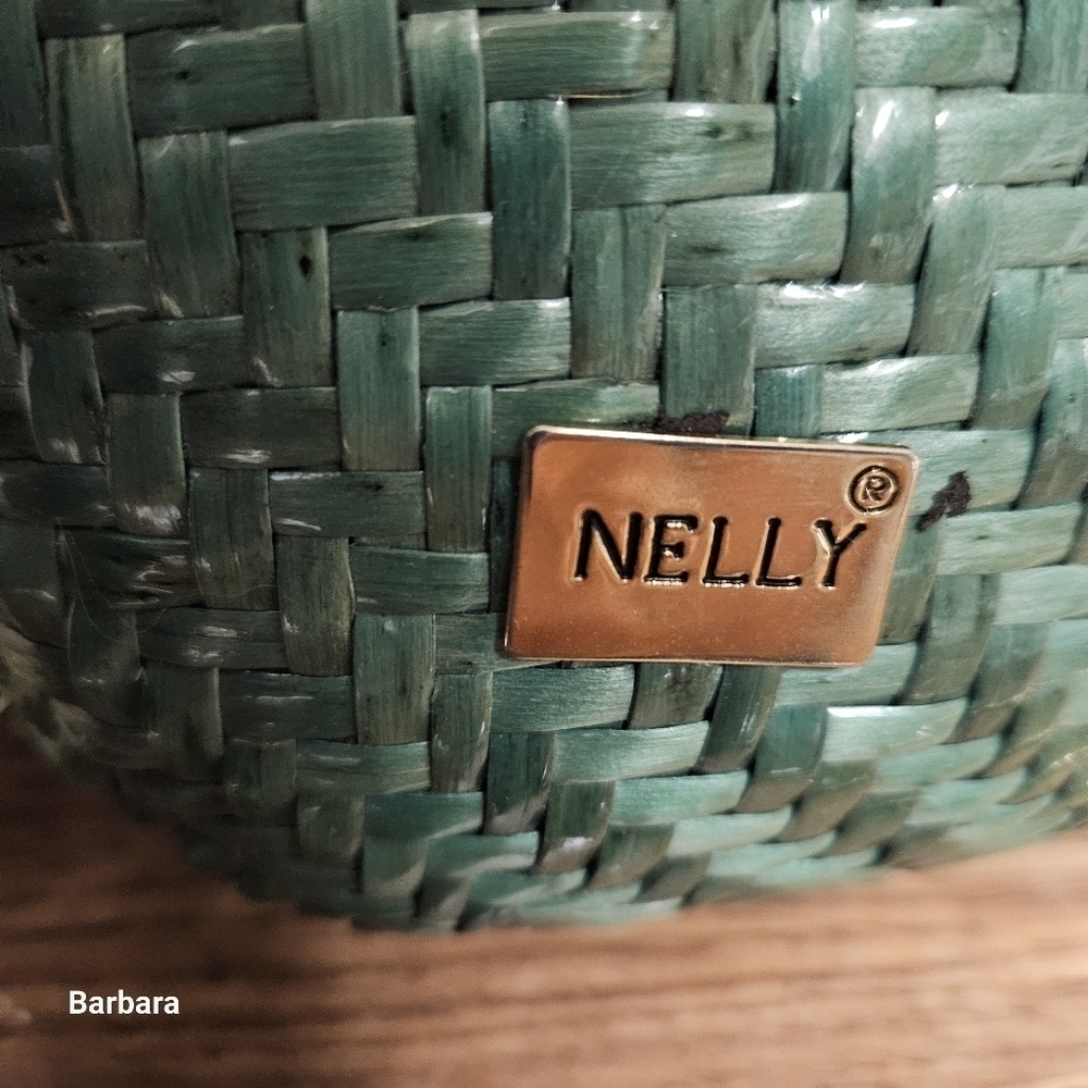 Nelly Green Handwoven Basket Weave Messenger Shoulder Bag - Picture 6 of 15